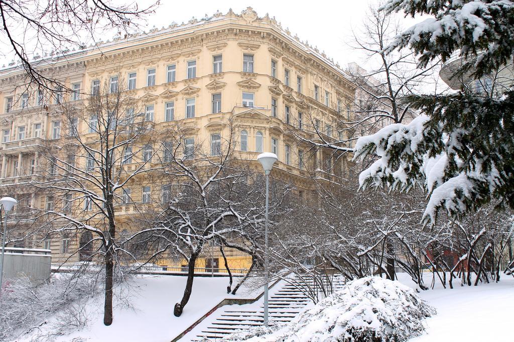 Royal Prague Apartment Celakovskeho Sady Szoba fotó